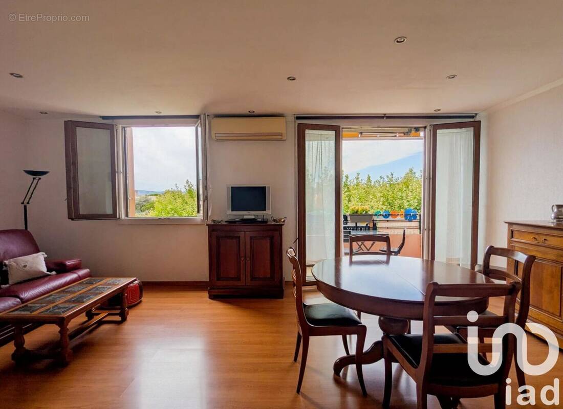 Photo 1 - Appartement à SAINT-RAPHAEL