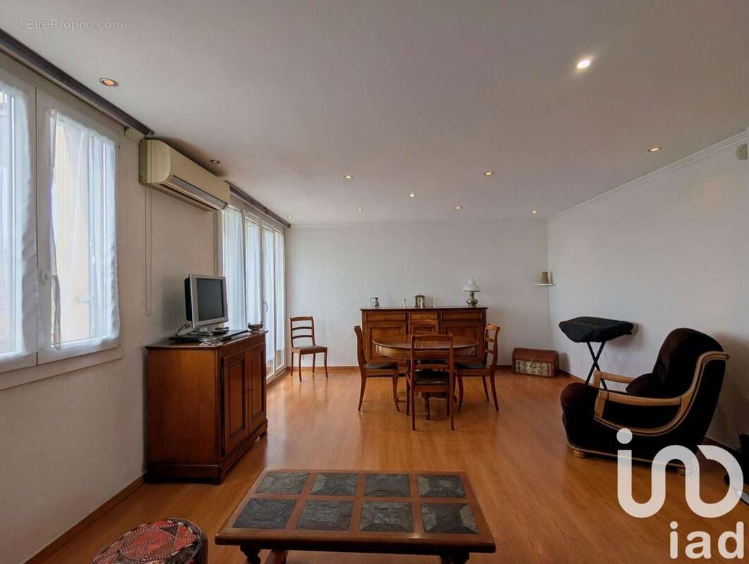 Photo 4 - Appartement à SAINT-RAPHAEL