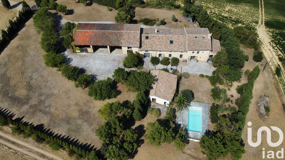 Photo 2 - Maison à MONTFERRAND