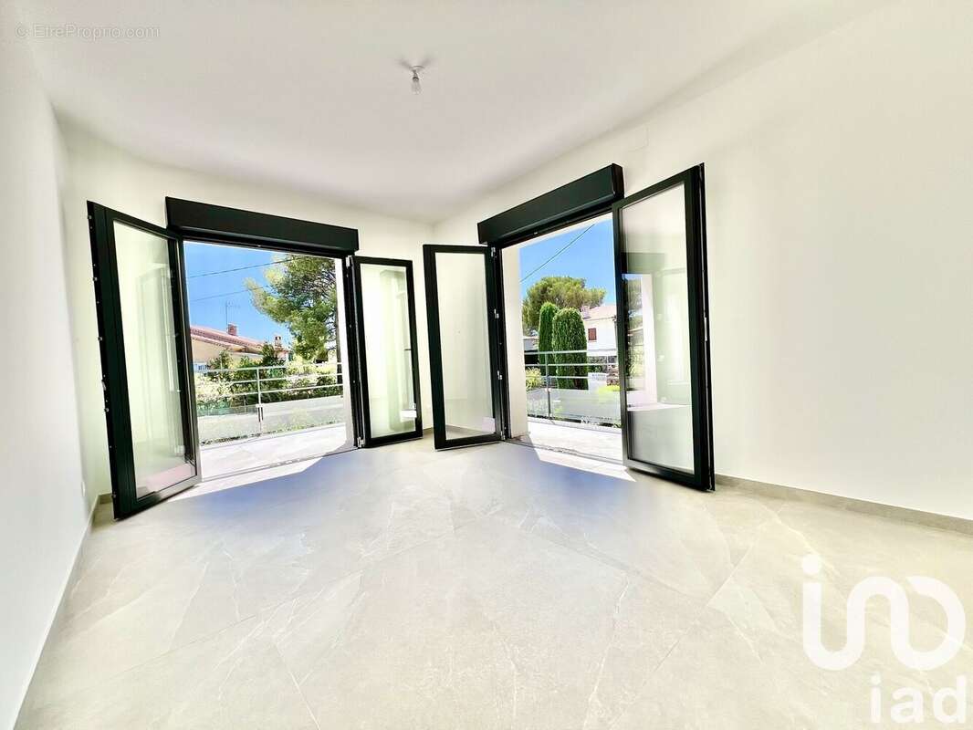 Photo 9 - Maison à SAINT-RAPHAEL