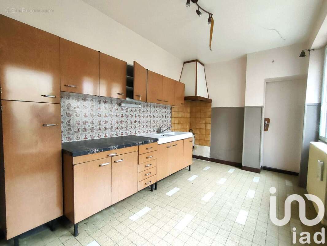 Photo 3 - Maison à VILLENEUVE-L&#039;ARCHEVEQUE