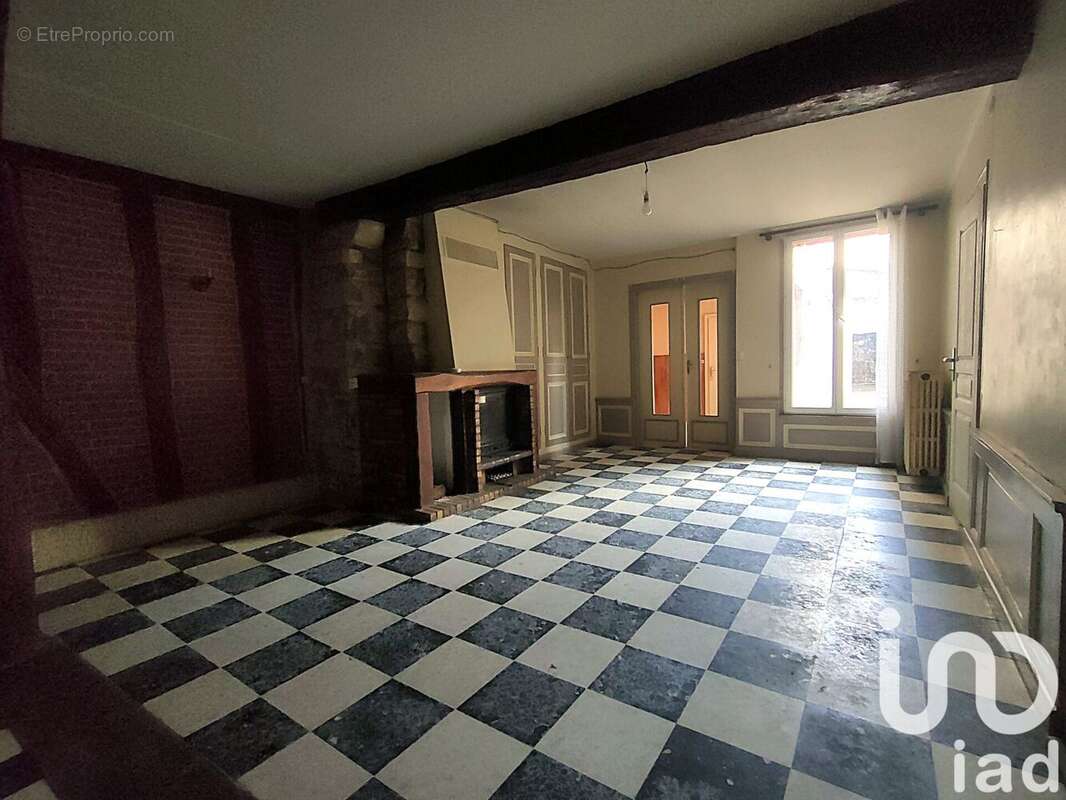 Photo 6 - Maison à VILLENEUVE-L&#039;ARCHEVEQUE