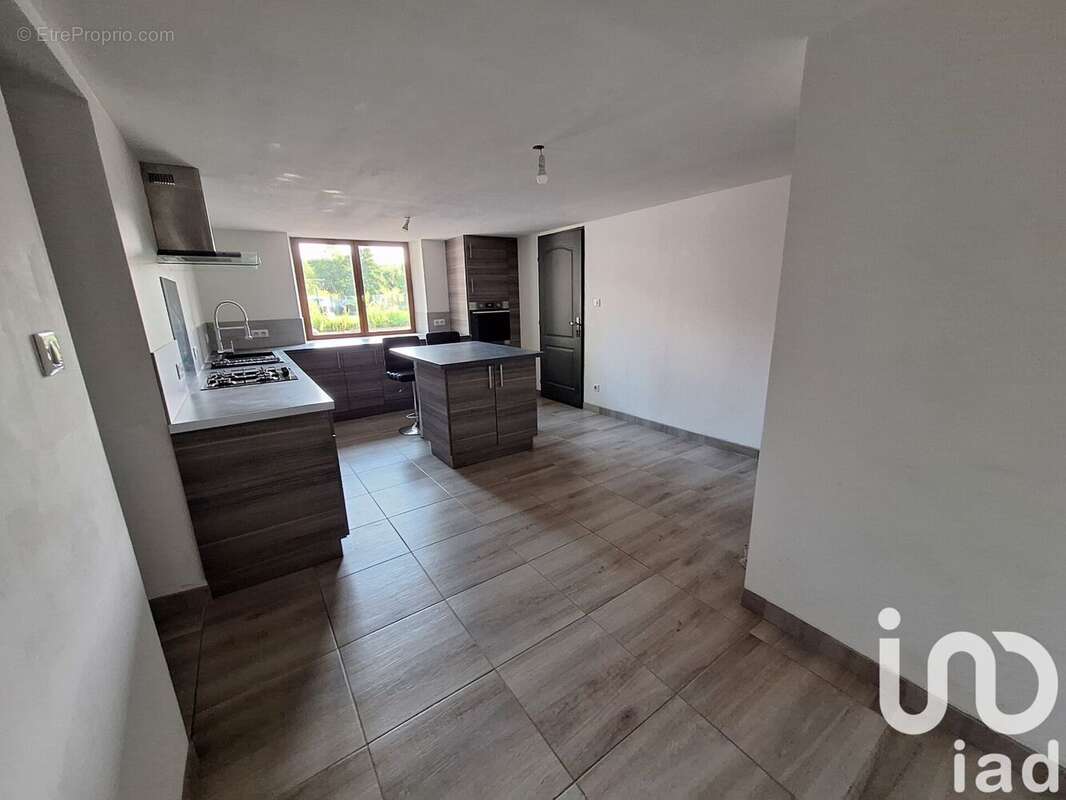 Photo 6 - Maison à HADIGNY-LES-VERRIERES