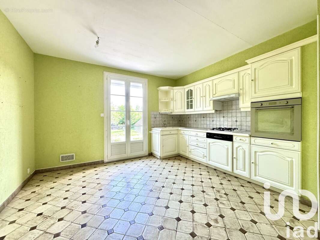 Photo 7 - Maison à LA CHAPELLE-GAUTHIER