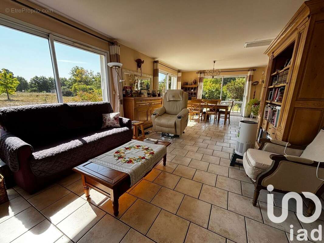 Photo 5 - Maison à MONTPON-MENESTEROL