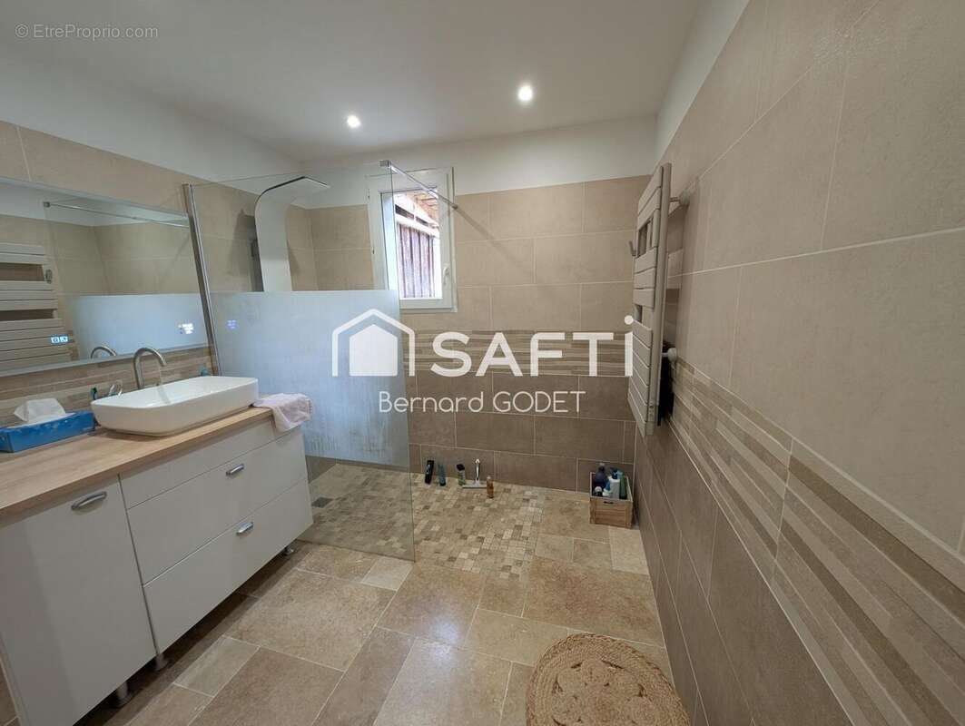 Photo 2 - Maison à LIZANT