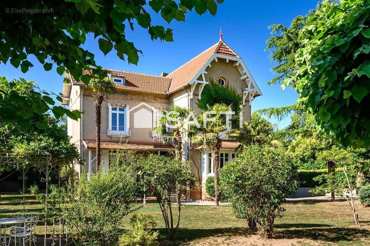 Photo 1 - Maison à MONTAUBAN