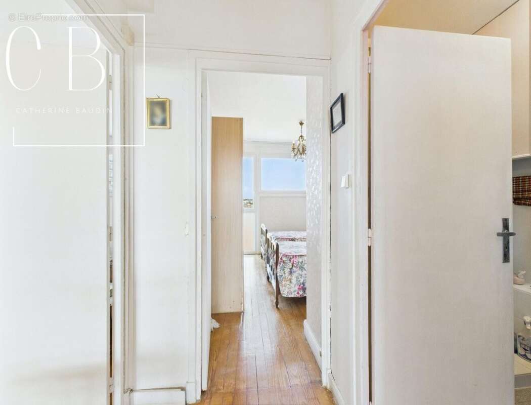 Photo 7 - Appartement à LA ROCHELLE