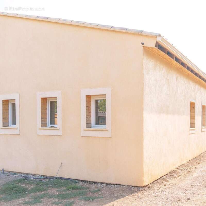 Photo 4 - Maison à SAINT-SATURNIN-LES-APT