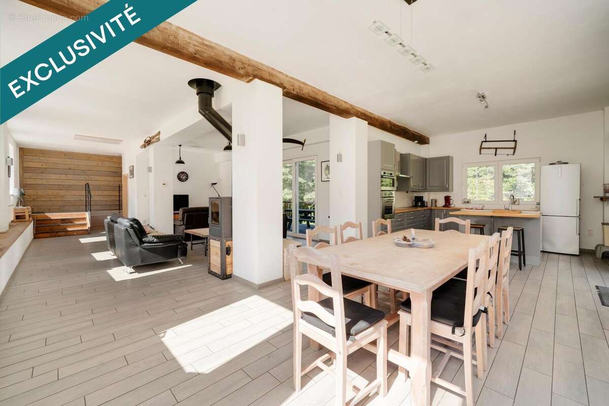 Photo 8 - Maison à FRESSE-SUR-MOSELLE