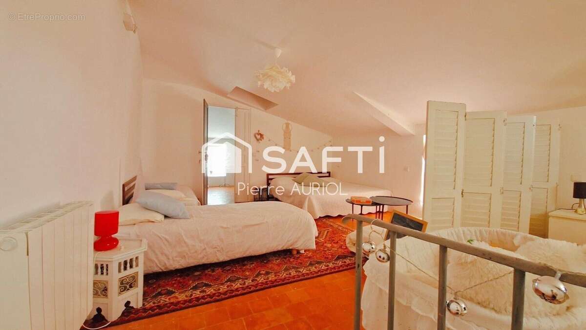 Photo 4 - Maison à LA BASTIDE-DES-JOURDANS