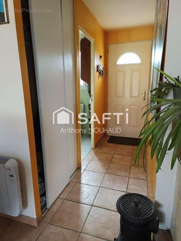 Photo 5 - Maison à LIGNIERES-SONNEVILLE