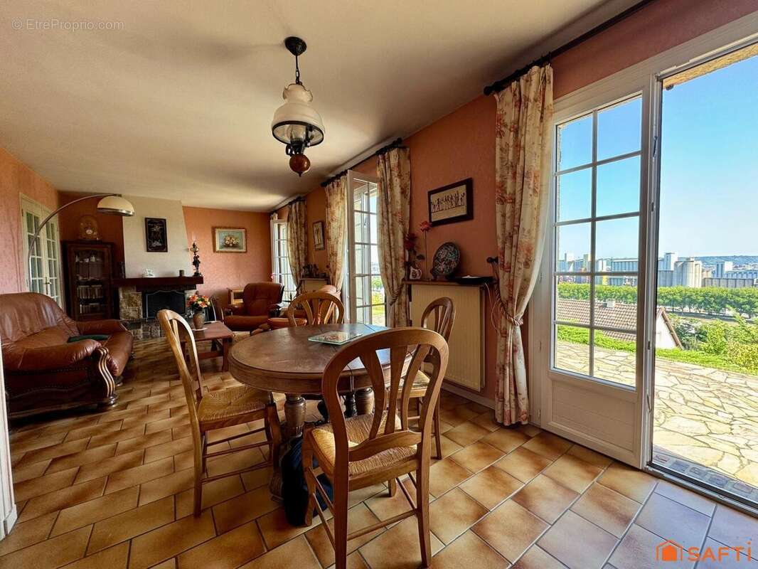 Photo 3 - Maison à CANTELEU