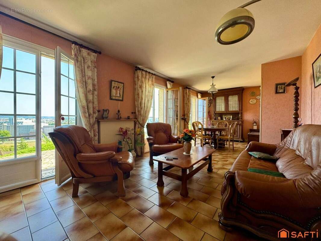 Photo 4 - Maison à CANTELEU