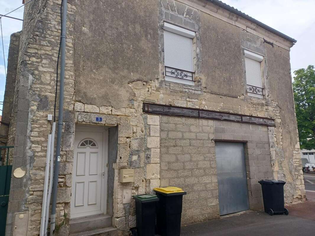 Photo 6 - Appartement à AIGRE