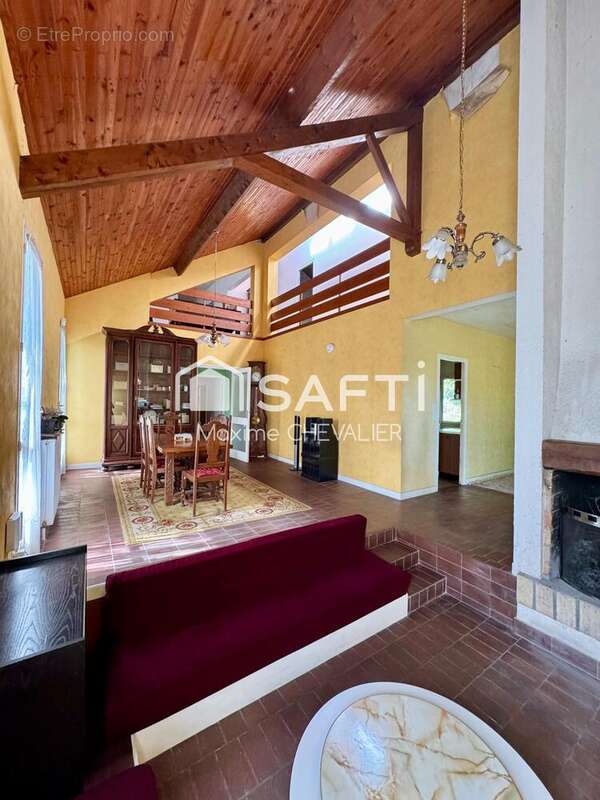 Photo 3 - Maison à NEUVY-SAINT-SEPULCHRE