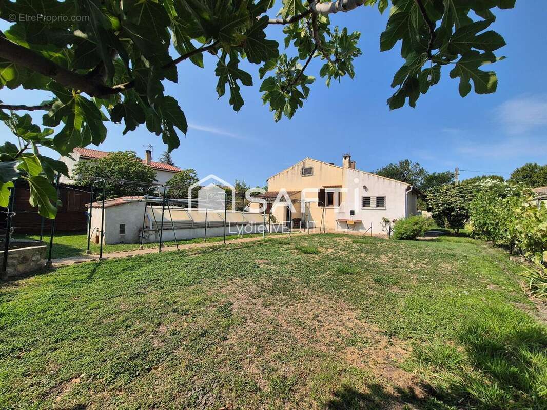 Photo 2 - Maison à EYGUIERES