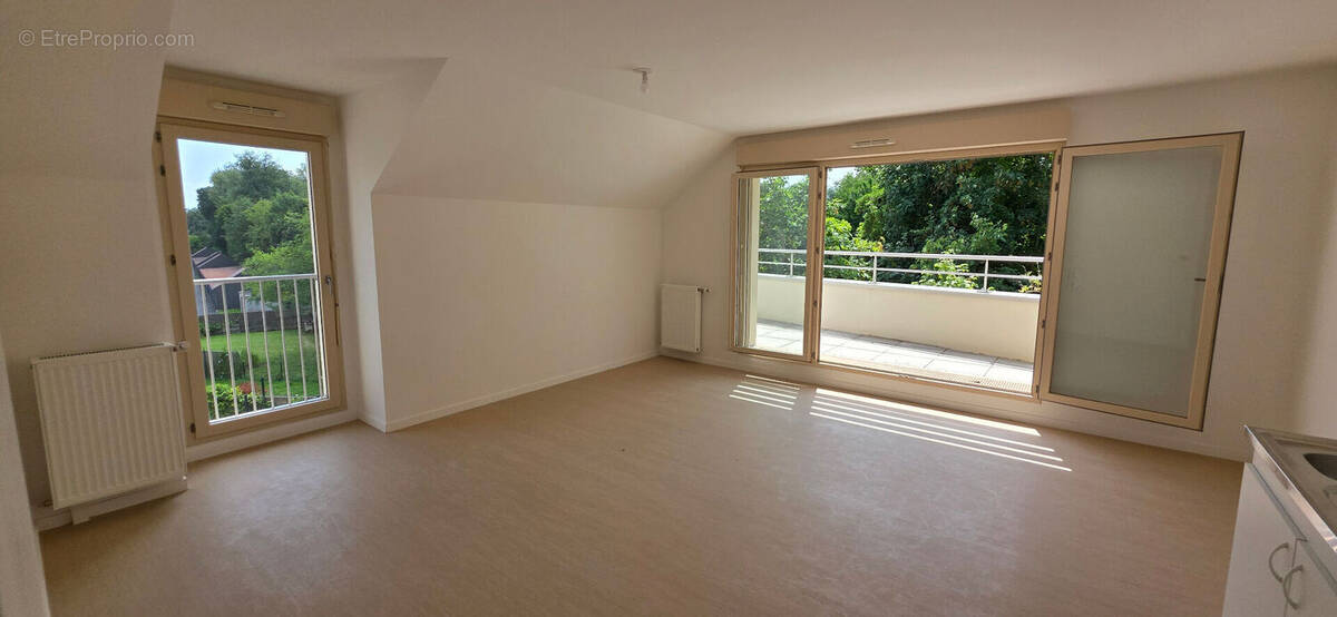 Appartement à FONTENAY-TRESIGNY