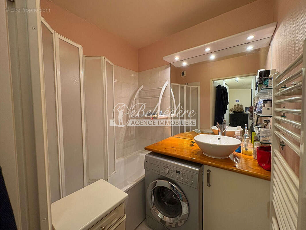 Appartement à LE PLESSIS-BOUCHARD