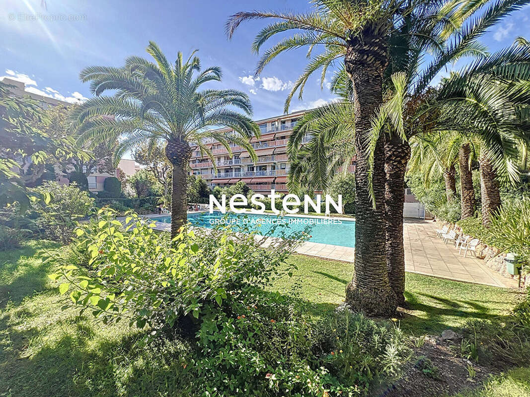 Appartement à VALLAURIS