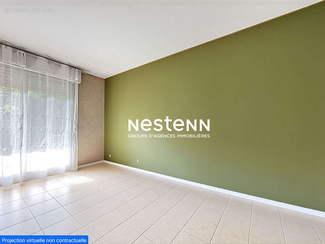 Appartement à VALLAURIS