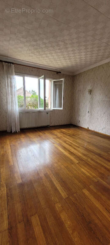 Maison à CHAMPAGNOLE