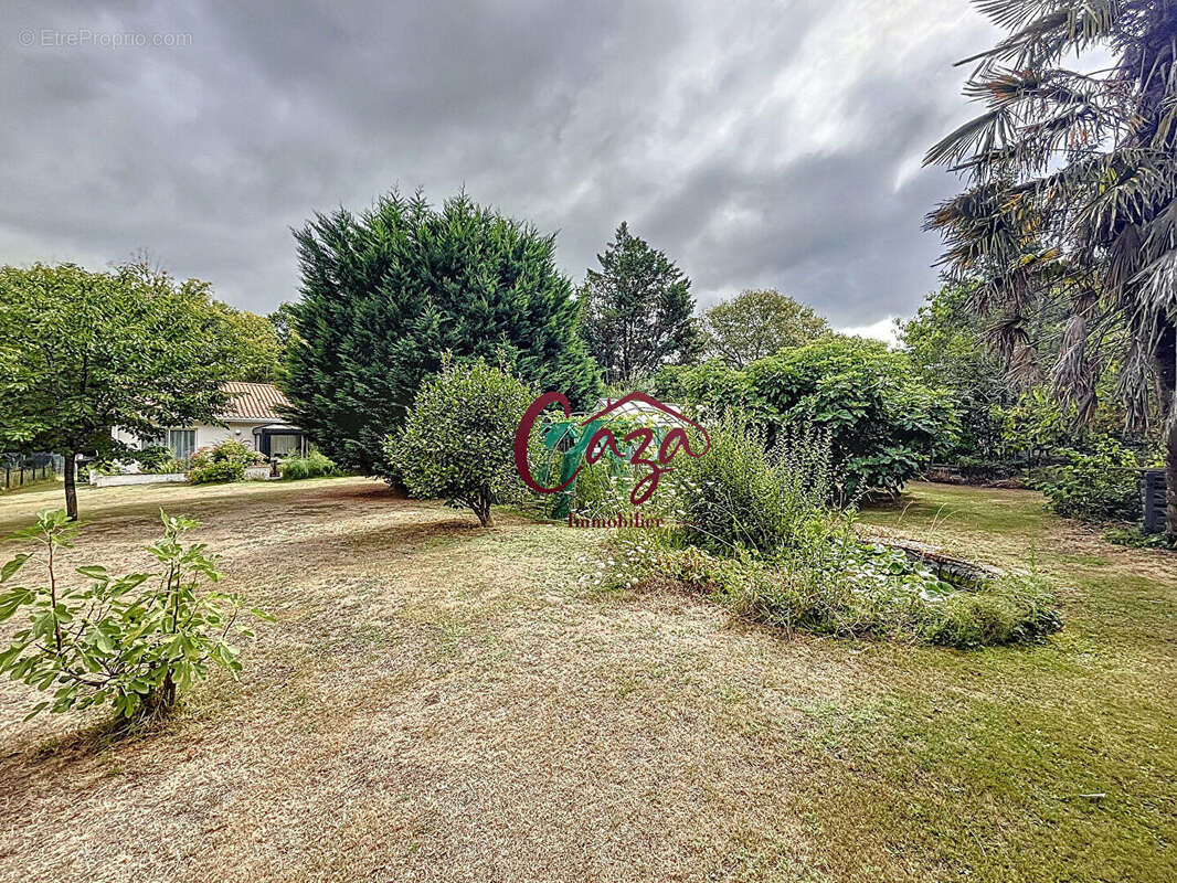 Maison à CAMBLANES-ET-MEYNAC