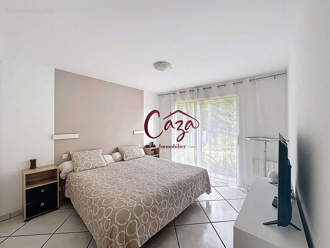 Maison à CAMBLANES-ET-MEYNAC