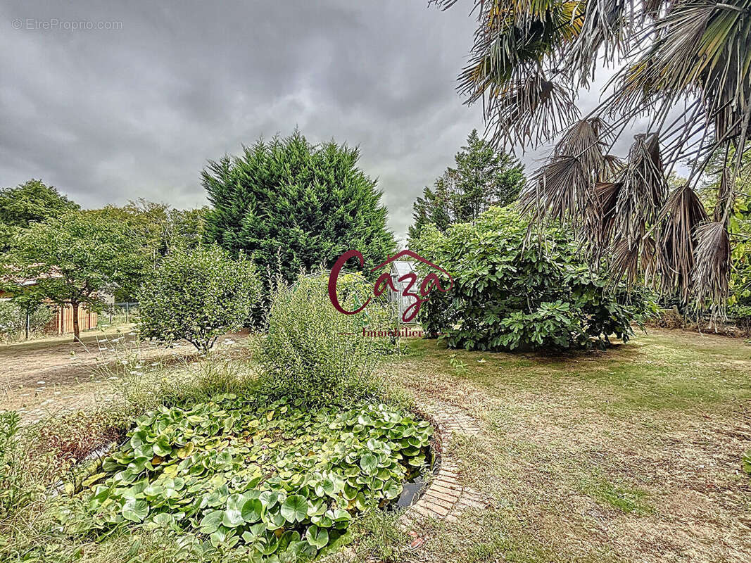 Maison à CAMBLANES-ET-MEYNAC