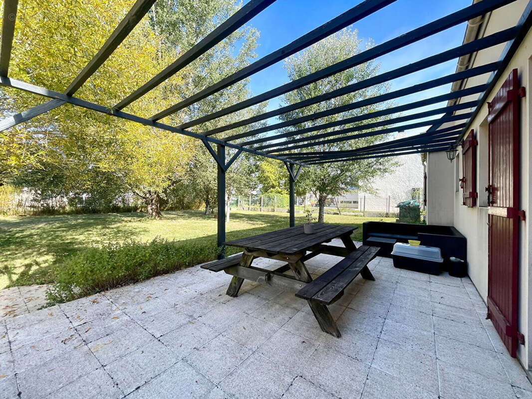 Maison à SAINT-LYPHARD