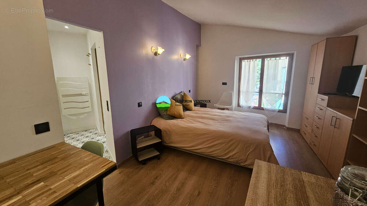 Maison à VILLES-SUR-AUZON