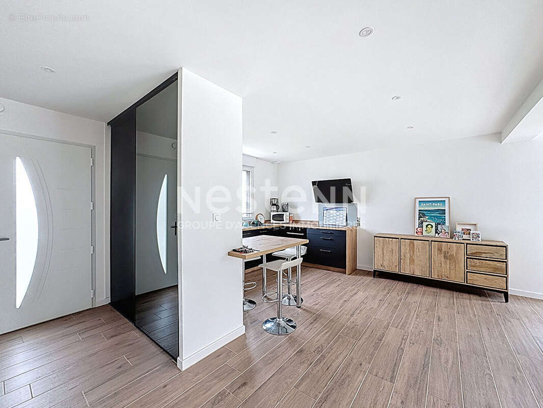 Maison à SAINT-RENAN