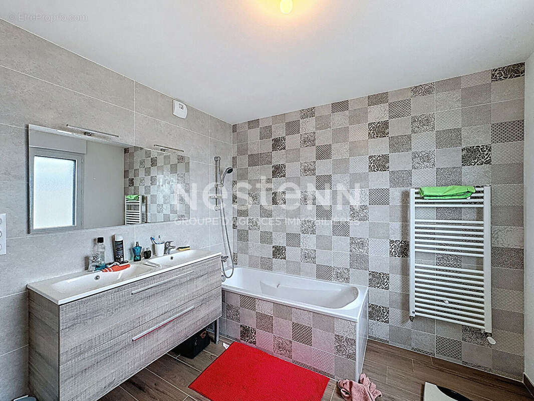 Maison à SAINT-RENAN