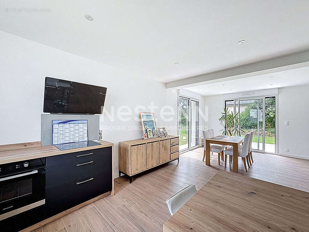 Maison à SAINT-RENAN