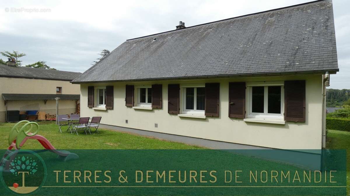 Maison à LONGUEVILLE-SUR-SCIE