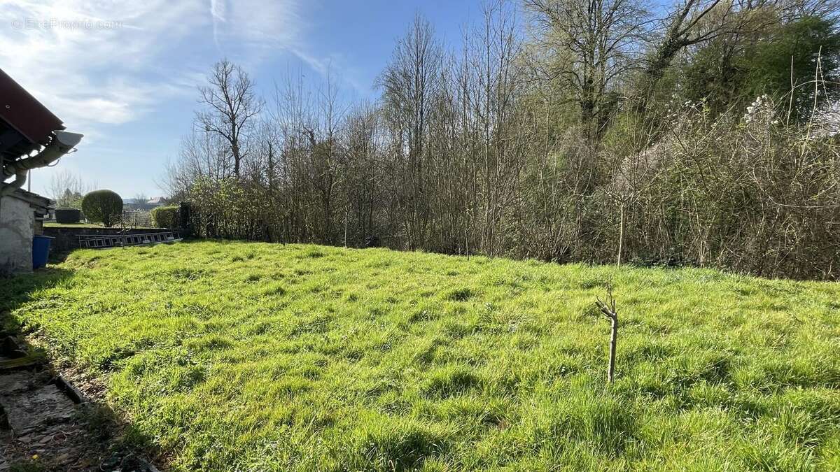 Maison à MARESQUEL-ECQUEMICOURT