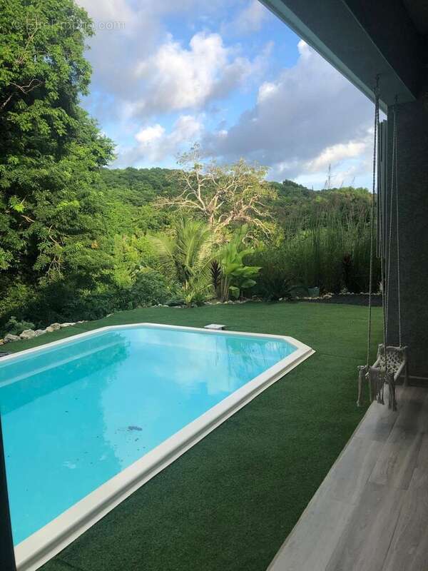 Maison à SAINTE-ANNE