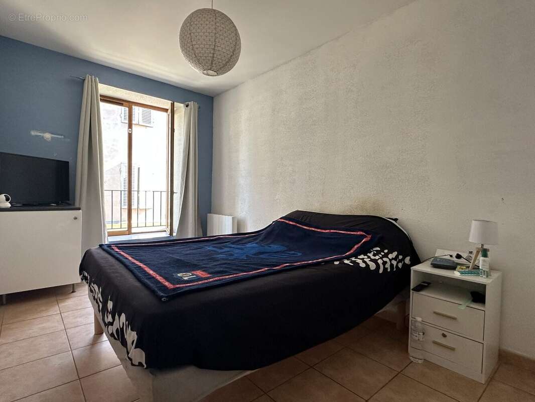 Appartement à BEAUJEU