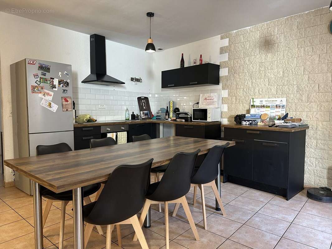 Appartement à BEAUJEU