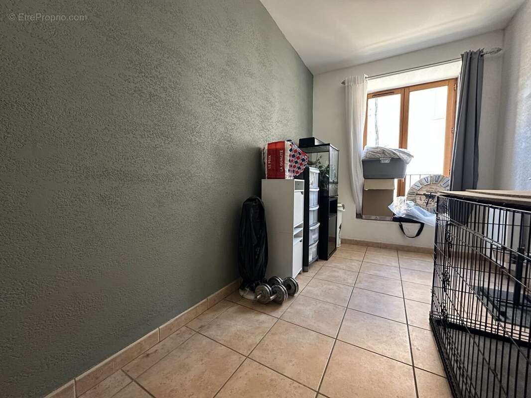 Appartement à BEAUJEU