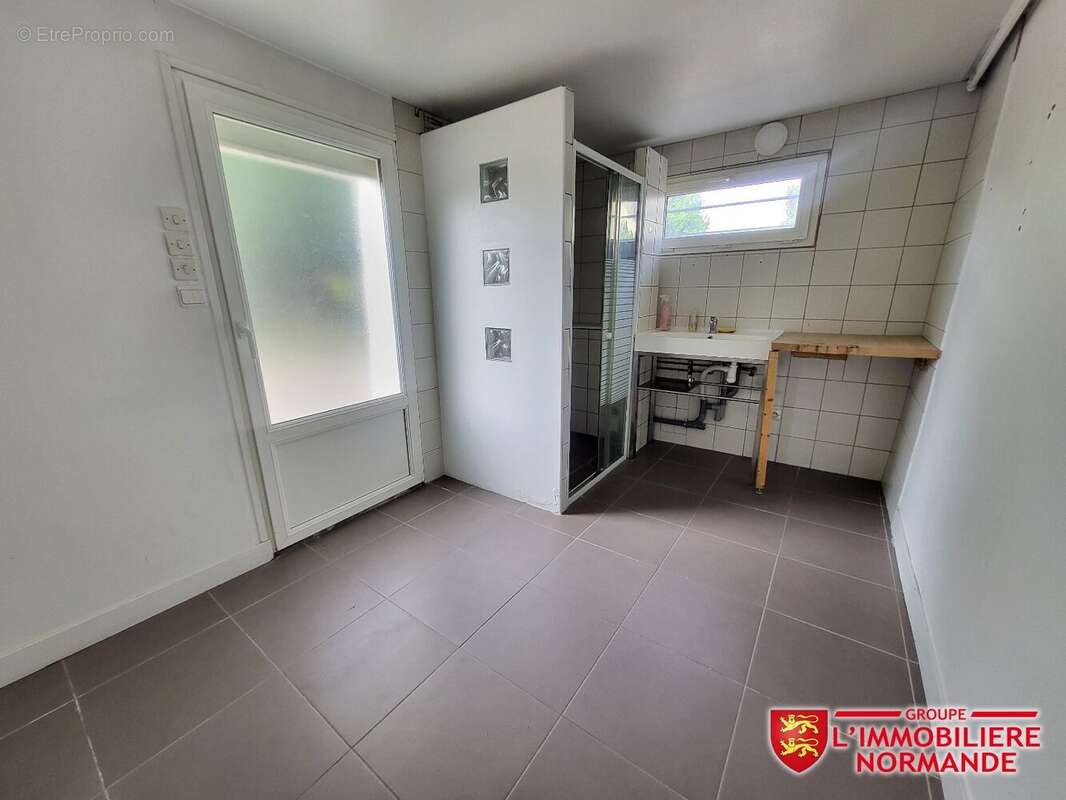 Maison à ROSNY-SUR-SEINE