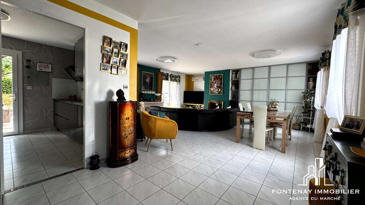 Maison à FONTENAY-LE-COMTE