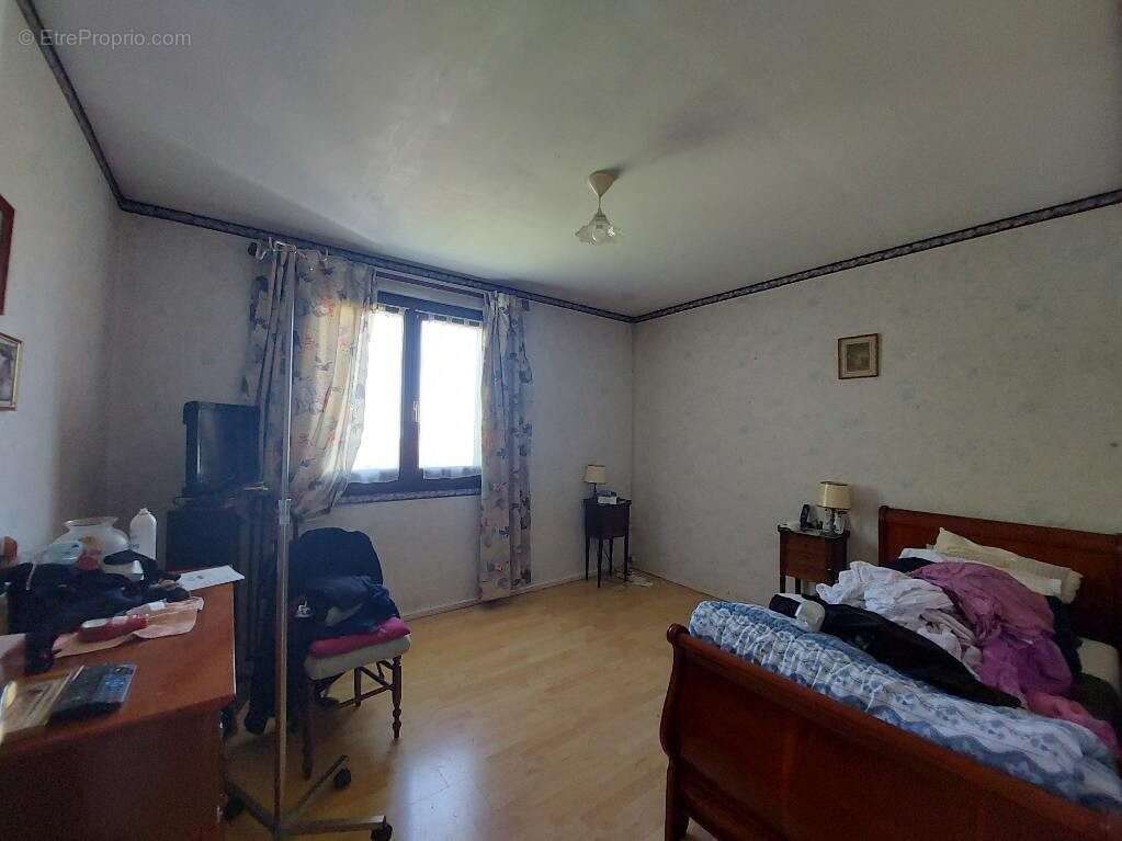 Maison à MARCEY-LES-GREVES