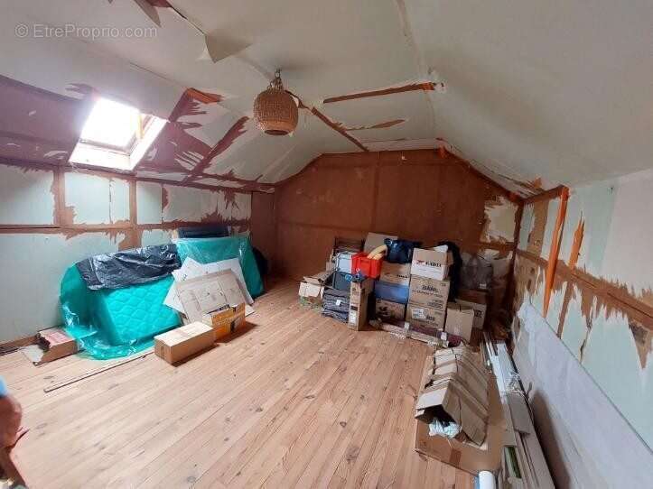 Maison à SAINT-JEAN-DES-CHAMPS