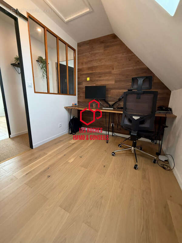 Maison à QUINCY-VOISINS