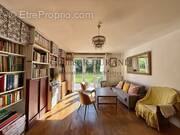 Appartement à LA GARENNE-COLOMBES