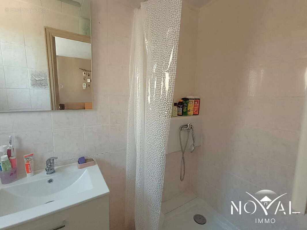 Maison à SAINT-VALLIER-DE-THIEY