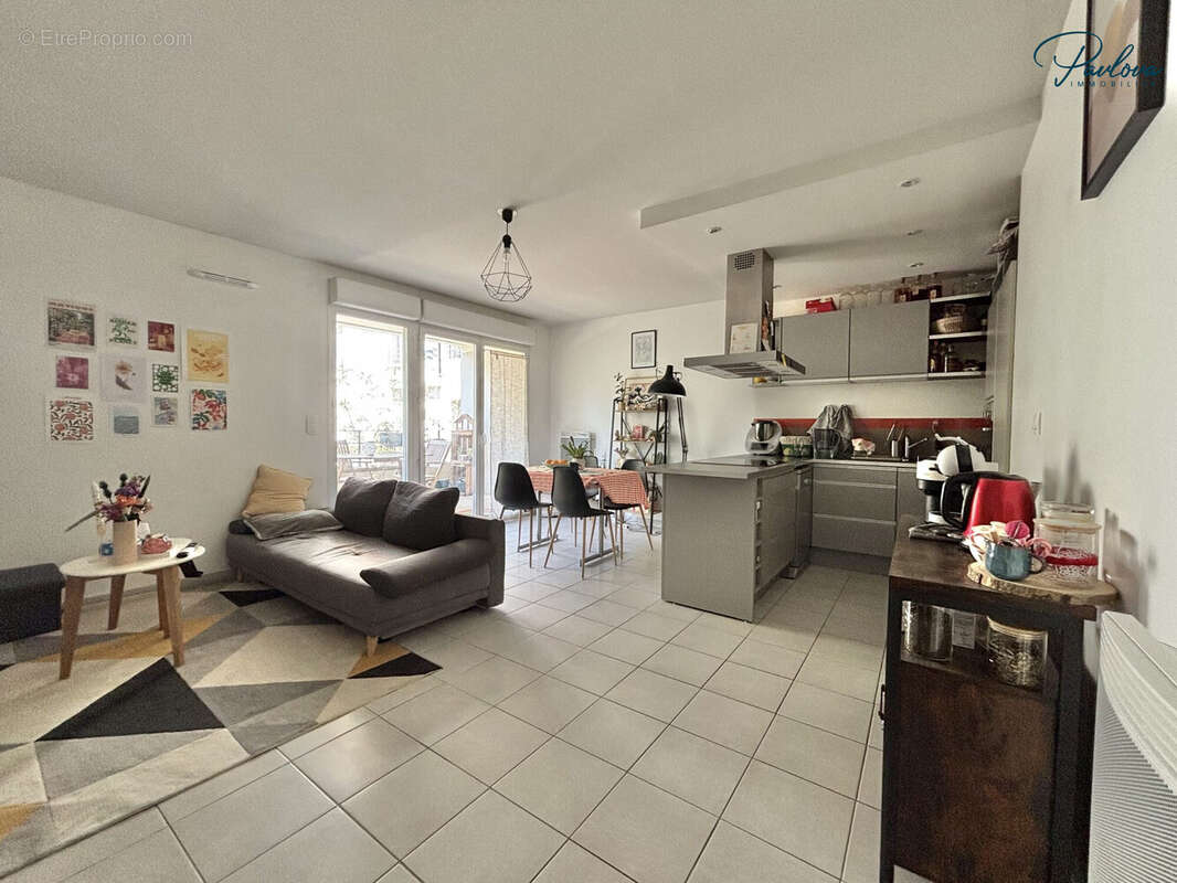 Appartement à CASTELNAU-LE-LEZ