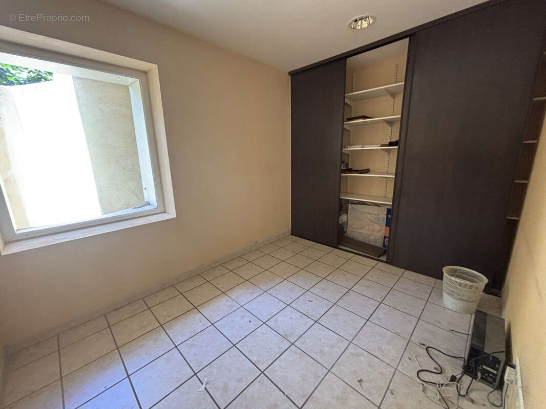 Autre à CAZOULS-LES-BEZIERS