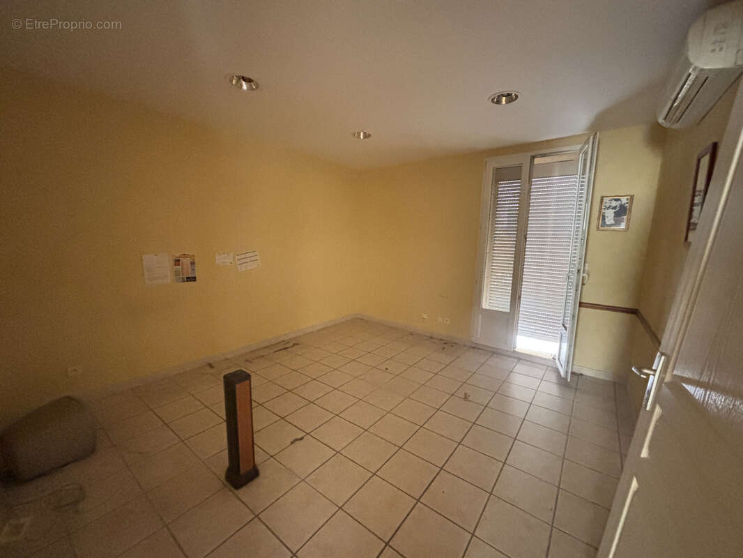 Autre à CAZOULS-LES-BEZIERS